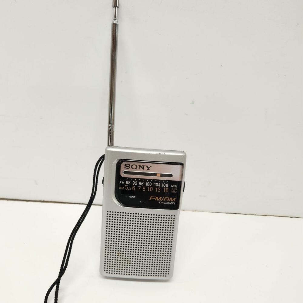 Sony ICF-S10MK2 Pocket AM/FM Radio with Speaker - Silver Works Great